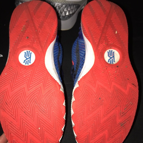 Nike Kyrie 1 “Independence Day” - Picture 5 of 5